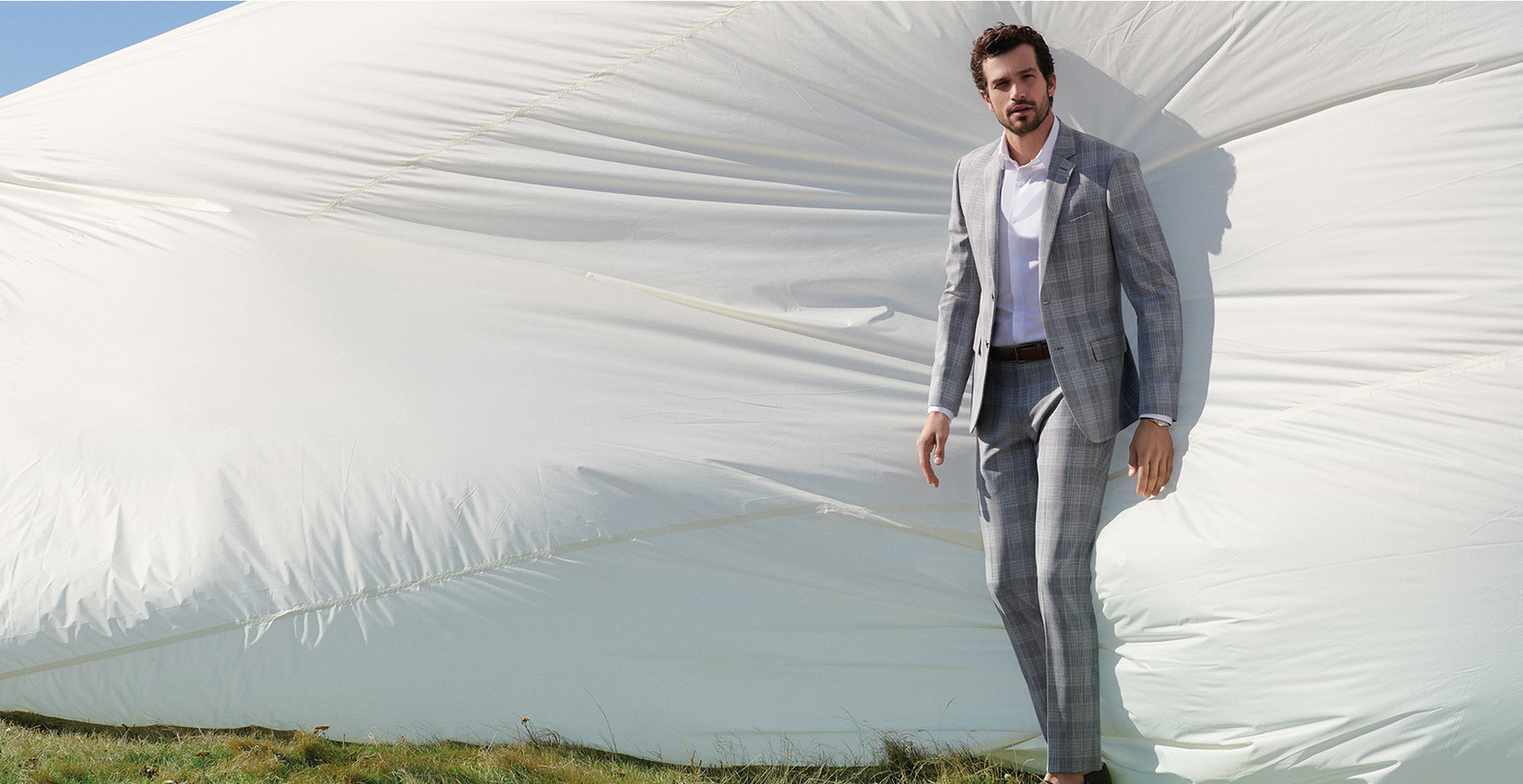 RODNEY SMITH - PORTFOLIO - PROP-_-ROOM